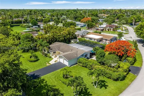 18250 SW 88th Place Palmetto Bay FL 33157