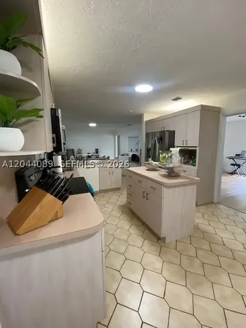 9760 SW 128th Street Miami FL 33176