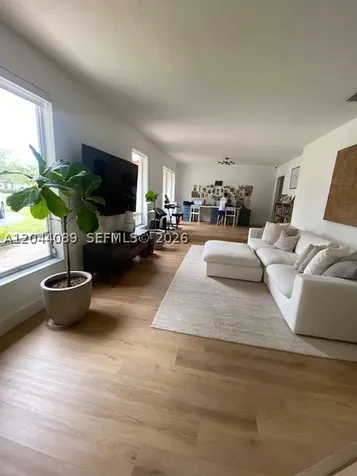 9760 SW 128th Street Miami FL 33176