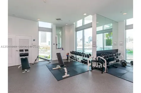 350 S Miami Avenue Miami FL 33130