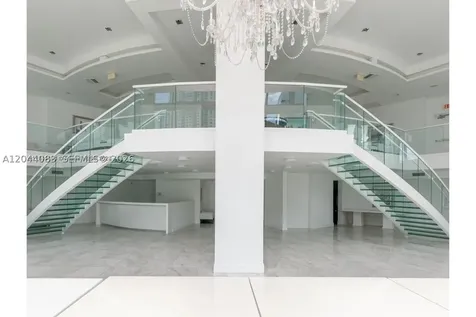 350 S Miami Avenue Miami FL 33130