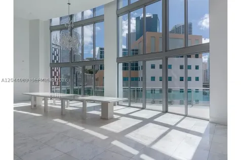 350 S Miami Avenue Miami FL 33130