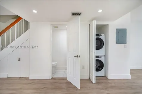 550 NW 82nd Court Miami FL 33126