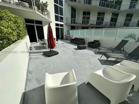 2001 Meridian Avenue Miami Beach FL 33139