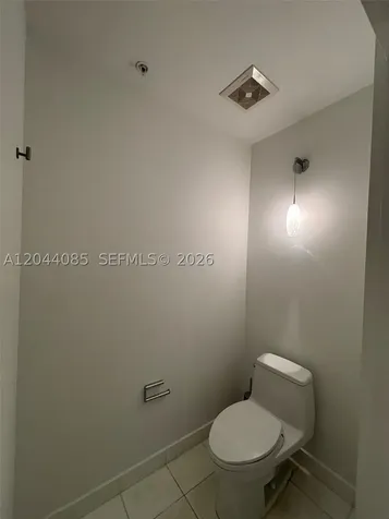 2001 Meridian Avenue Miami Beach FL 33139