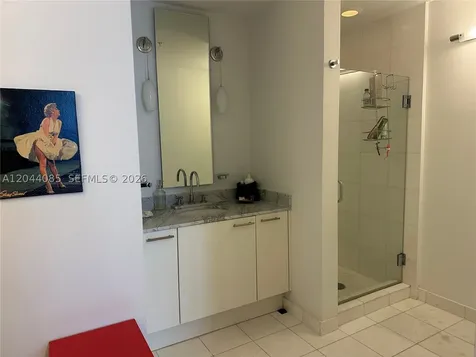 2001 Meridian Avenue Miami Beach FL 33139