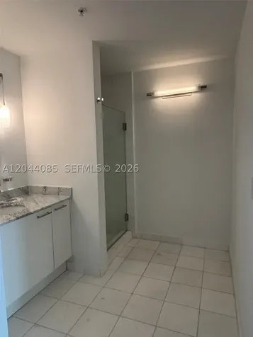 2001 Meridian Avenue Miami Beach FL 33139