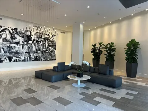 2001 Meridian Avenue Miami Beach FL 33139