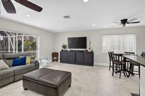19322 NW 11th Street Pembroke Pines FL 33029