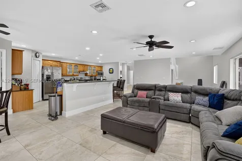 19322 NW 11th Street Pembroke Pines FL 33029