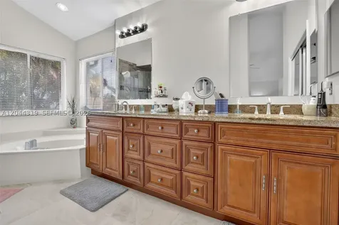 19322 NW 11th Street Pembroke Pines FL 33029