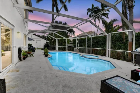 19322 NW 11th Street Pembroke Pines FL 33029