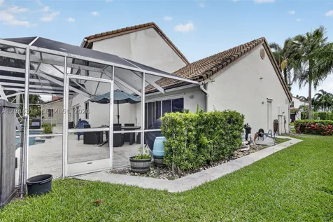 19322 NW 11th Street Pembroke Pines FL 33029
