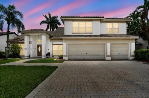 19322 NW 11th Street Pembroke Pines FL 33029