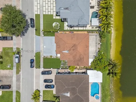 15262 SW 11th Street Miami FL 33194