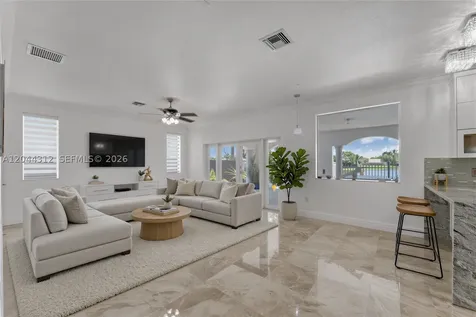 15262 SW 11th Street Miami FL 33194