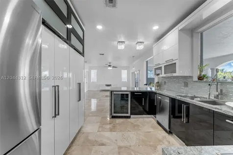 15262 SW 11th Street Miami FL 33194