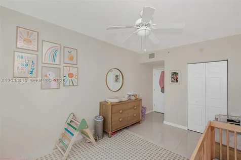 2000 N Bayshore Drive Miami FL 33137