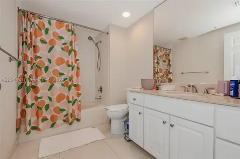 2000 N Bayshore Drive Miami FL 33137