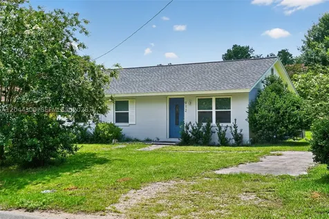 912 SW 3rd Street Other City - In The State Of Florida FL 32333