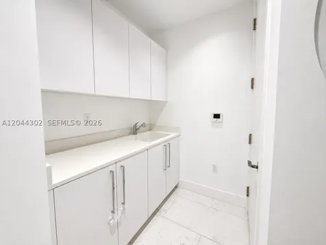 15701 Collins Avenue Sunny Isles Beach FL 33160