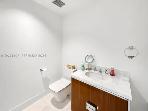 15701 Collins Avenue Sunny Isles Beach FL 33160