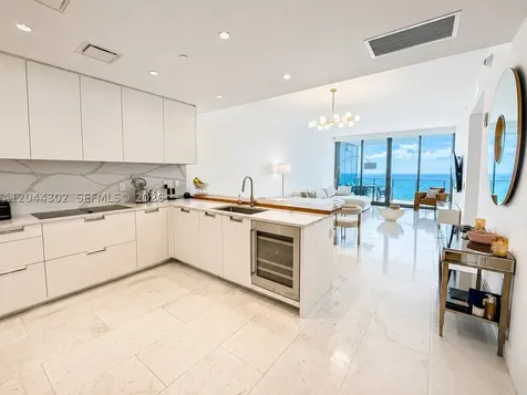 15701 Collins Avenue Sunny Isles Beach FL 33160