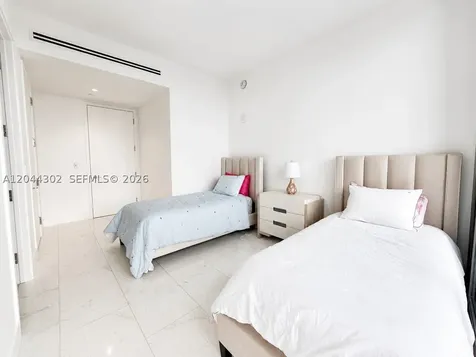 15701 Collins Avenue Sunny Isles Beach FL 33160