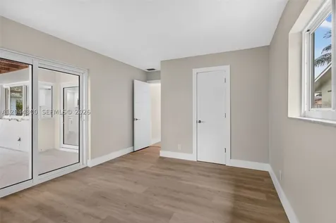 5711 NW 48th Terrace Tamarac FL 33319