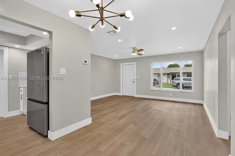 5711 NW 48th Terrace Tamarac FL 33319