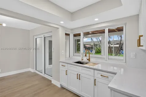 5711 NW 48th Terrace Tamarac FL 33319
