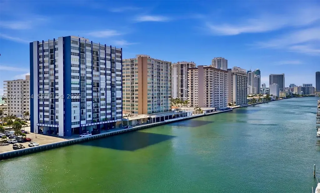 1400 S Ocean Drive Hollywood FL 33019