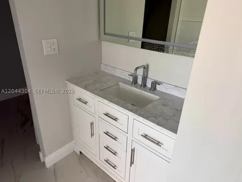 1400 S Ocean Drive Hollywood FL 33019