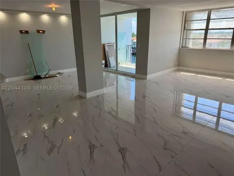 1400 S Ocean Drive Hollywood FL 33019