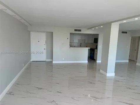 1400 S Ocean Drive Hollywood FL 33019
