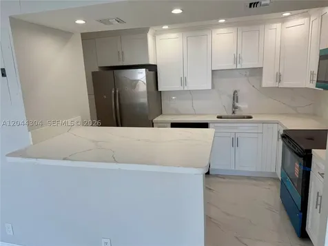 1400 S Ocean Drive Hollywood FL 33019