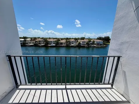 1400 S Ocean Drive Hollywood FL 33019