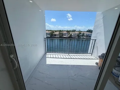 1400 S Ocean Drive Hollywood FL 33019
