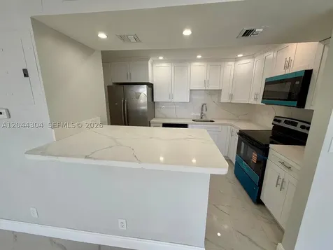 1400 S Ocean Drive Hollywood FL 33019