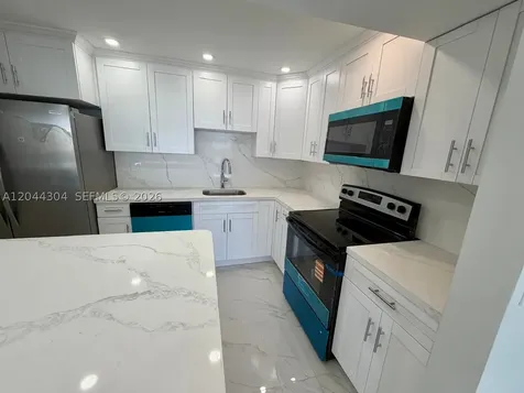 1400 S Ocean Drive Hollywood FL 33019
