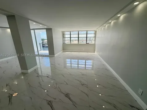 1400 S Ocean Drive Hollywood FL 33019