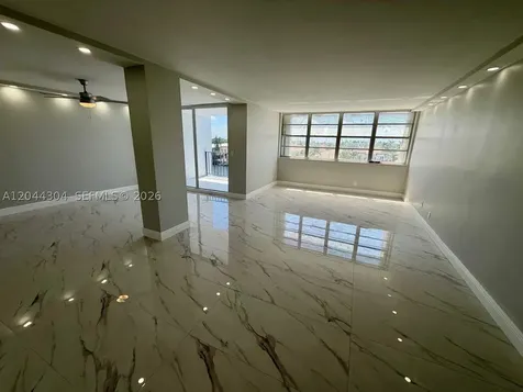 1400 S Ocean Drive Hollywood FL 33019