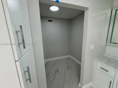 1400 S Ocean Drive Hollywood FL 33019