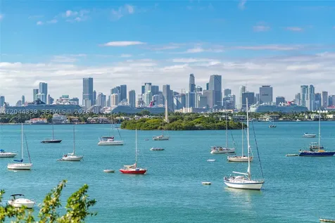 1470 16th Street Miami Beach FL 33139