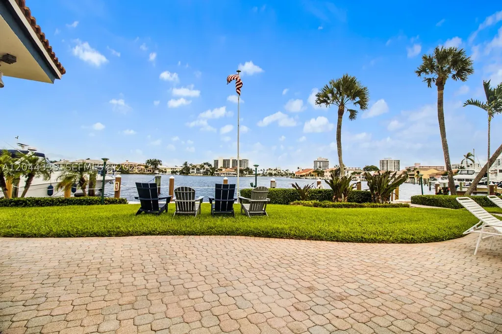 3401 Spanish Trail Delray Beach FL 33483