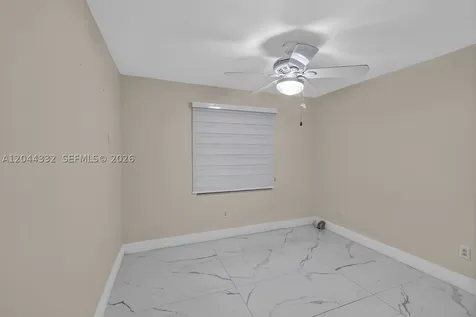 2141 W 53rd Street Hialeah FL 33016