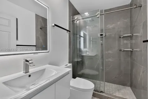 2141 W 53rd Street Hialeah FL 33016