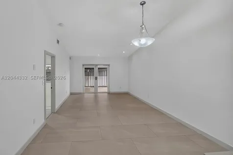 2141 W 53rd Street Hialeah FL 33016