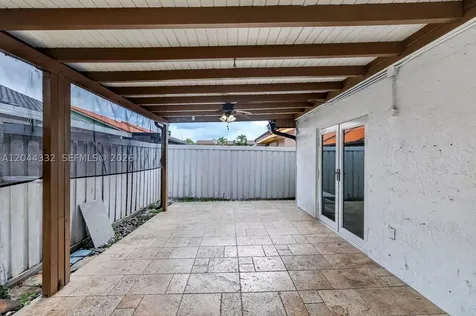 2141 W 53rd Street Hialeah FL 33016