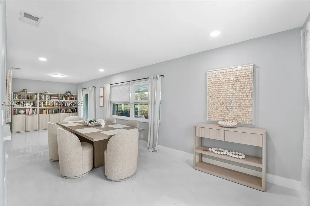 14307 Amapola Drive Delray Beach FL 33484